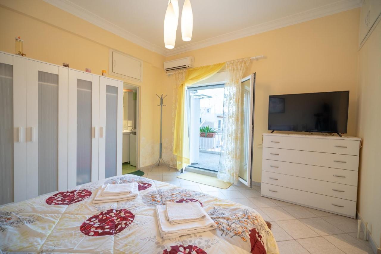 Attica Train Station 1 Bedroom 4 Pers Apartment Athen Eksteriør bilde