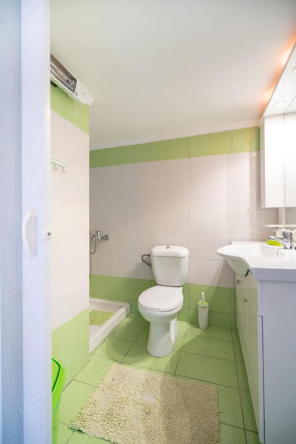 Attica Train Station 1 Bedroom 4 Pers Apartment Athen Eksteriør bilde